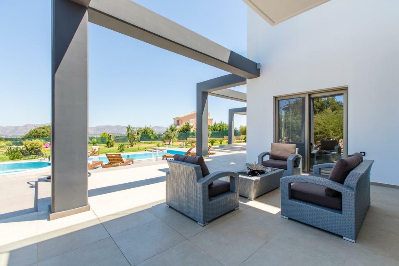Villa Kounoupidiana Kounoupidhianá Exteriör bild