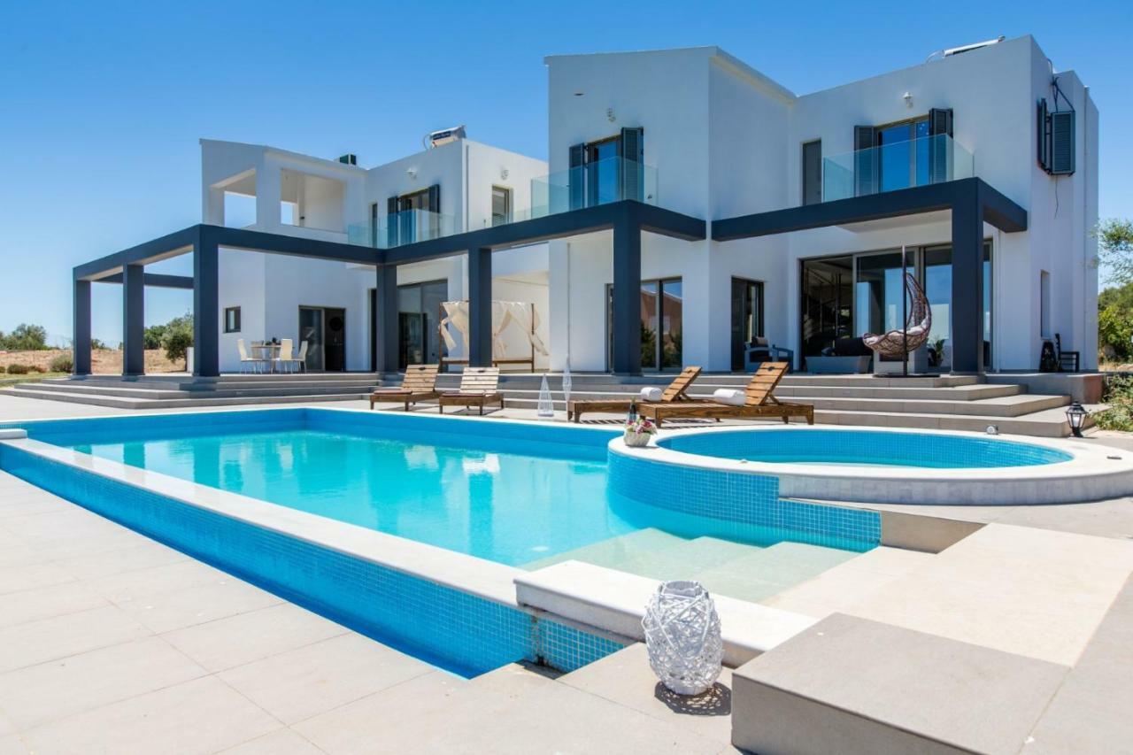 Villa Kounoupidiana Kounoupidhianá Exteriör bild